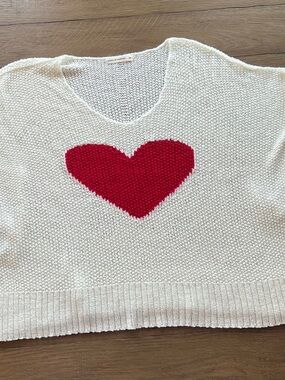 moon & madison Cream V-Neck Sweater with Red Heart Motif